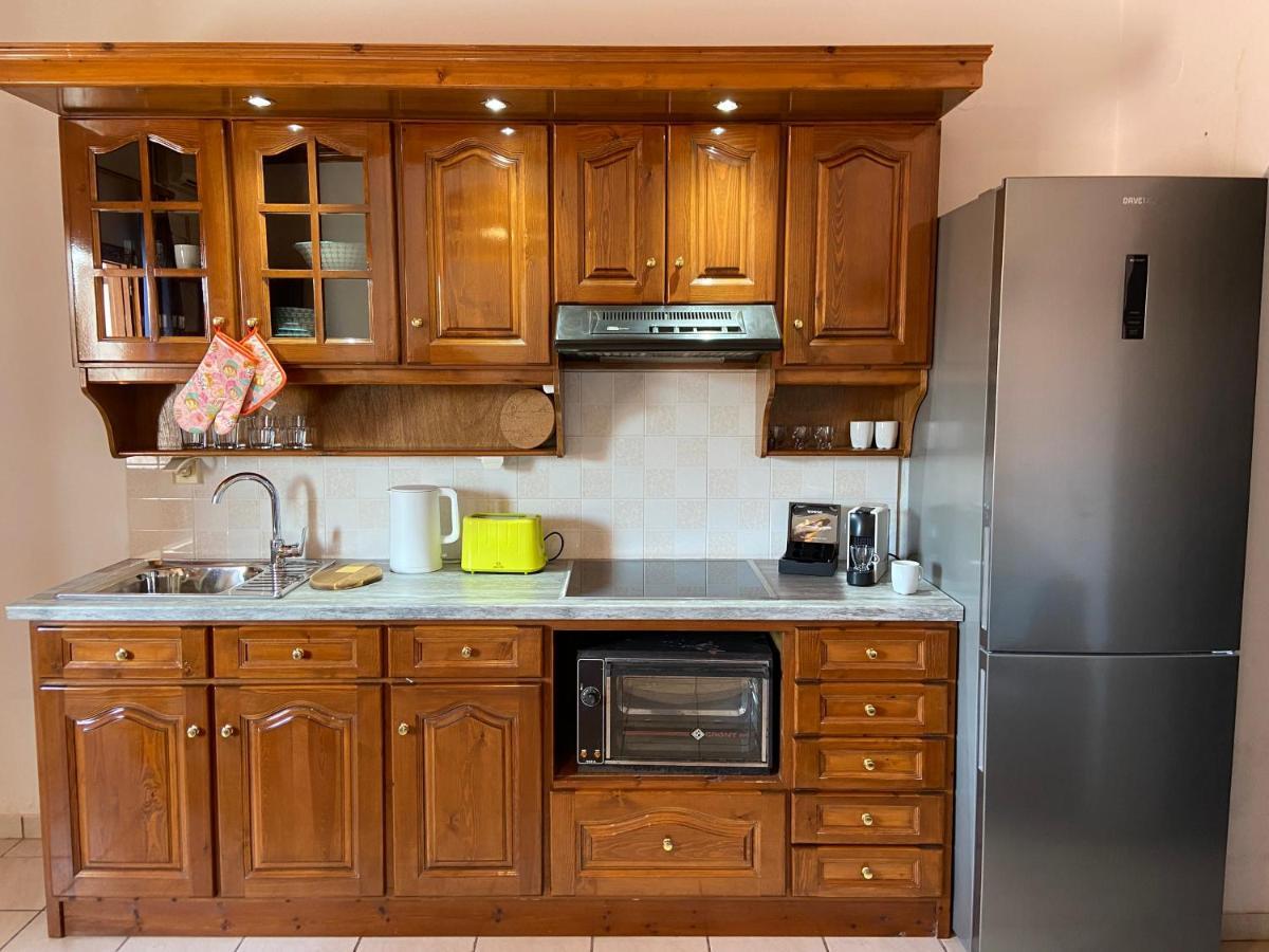 Appartement Moments à Sidárion Extérieur photo